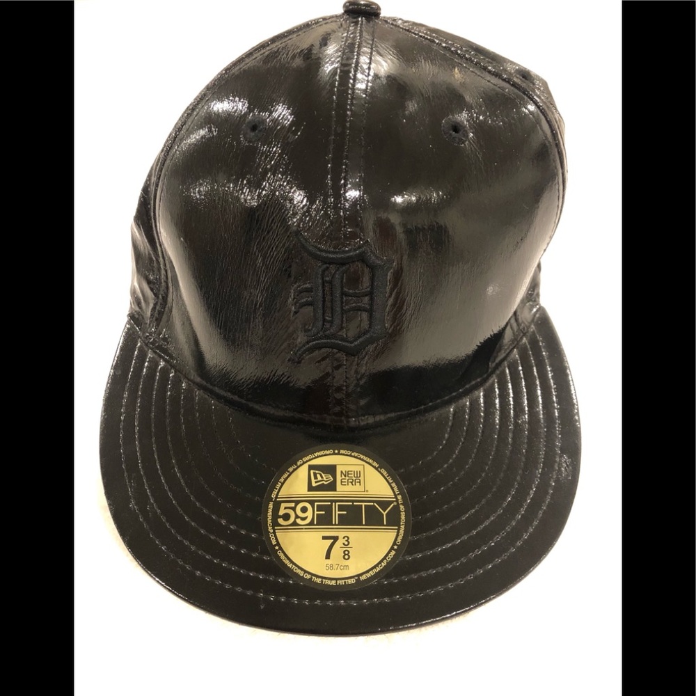Detroit shiny black 59Fifty New Era 7 3/8 hat
